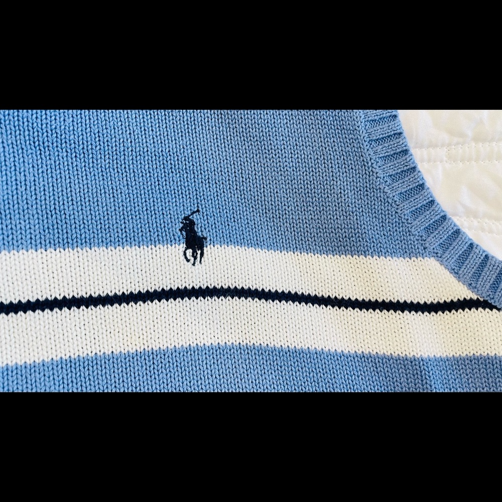 Ralph Lauren size M.